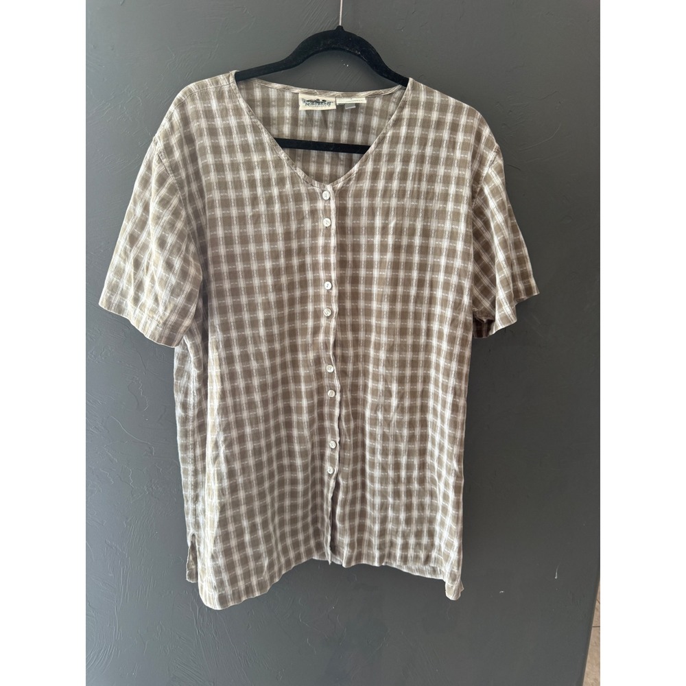 Northern Reflections Vintage Cottage Country L Plaid Cotton Button Shirt V-Neck